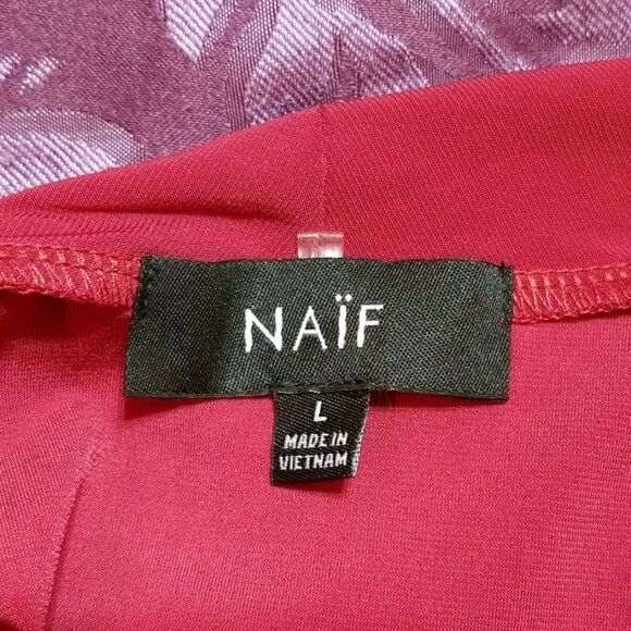 Red and tan blouse - Picture 3 of 3